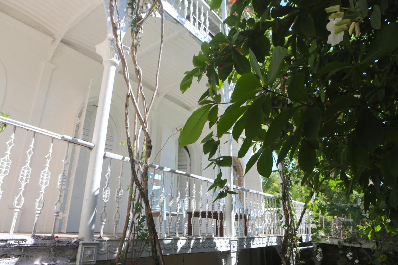 Hotel Florita Jacmel Extérieur photo